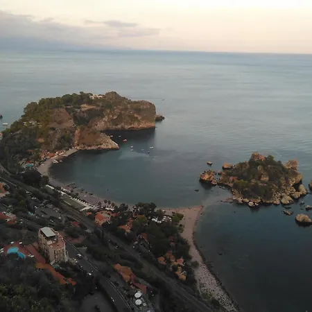 Casa Corallo Giardini Naxos